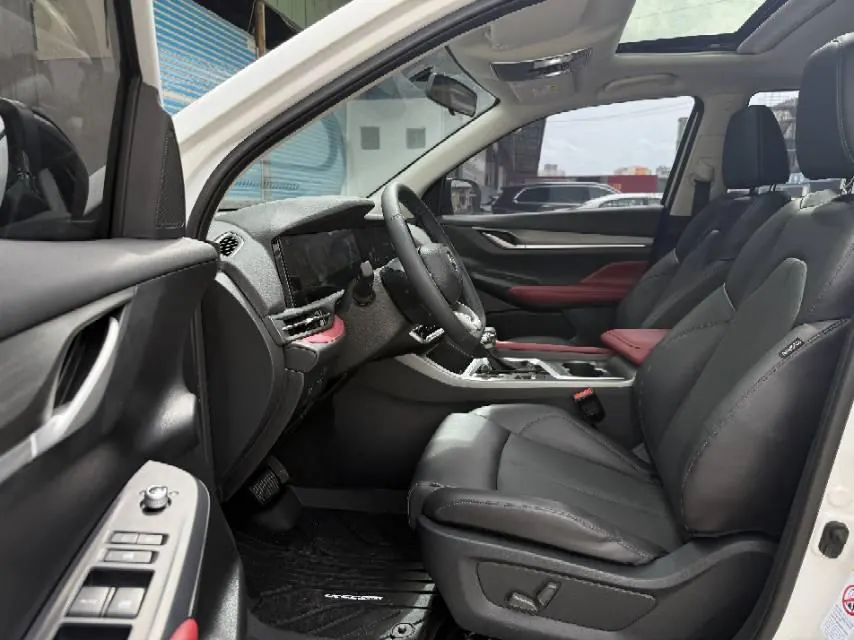 ChangAn 2022 CS55 PLUS 1.5T Blue Whale Deluxe Automatic Gear 4