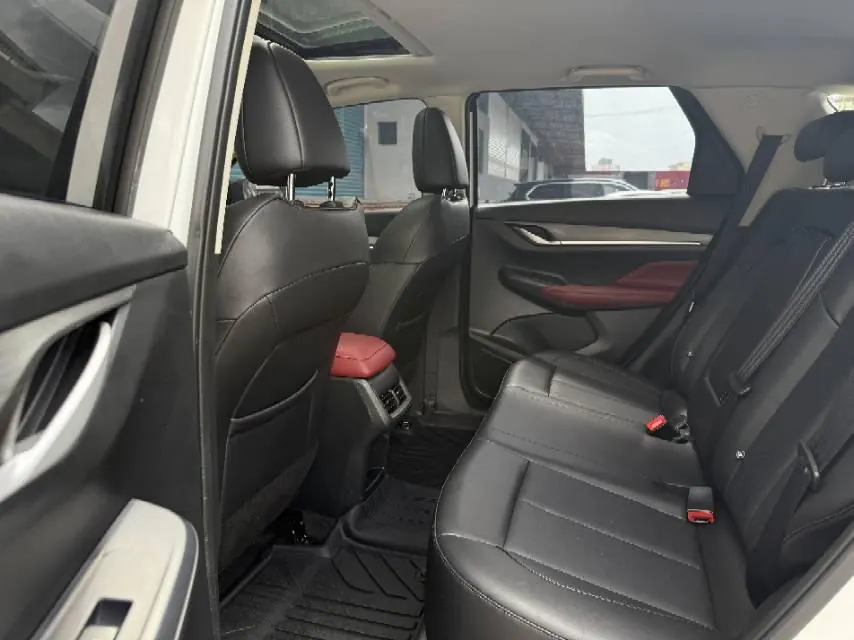 ChangAn 2022 CS55 PLUS 1.5T Blue Whale Deluxe Automatic Gear 5