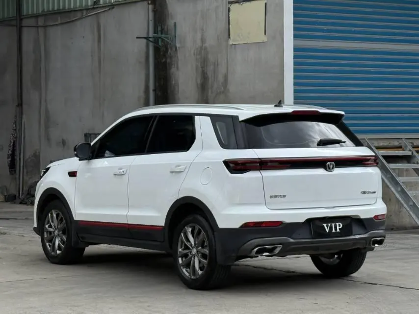 ChangAn 2022 CS55 PLUS 1.5T Blue Whale Deluxe Automatic Gear 9