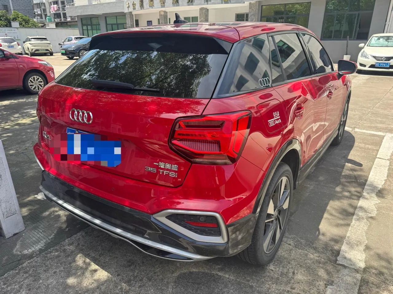Audi 2022 Q2L 1.4TFSI 35TFSI Fashion Dynamic Automatic 2
