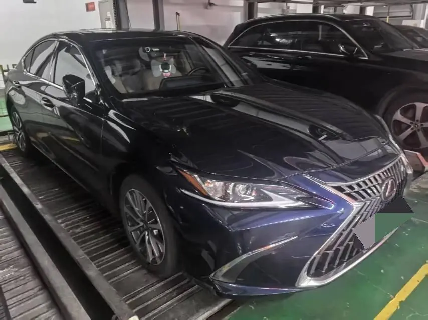 Lexus ES (Imported) 2022 ES200 2.0 Stepless Premium Edition Automatic Gear 3