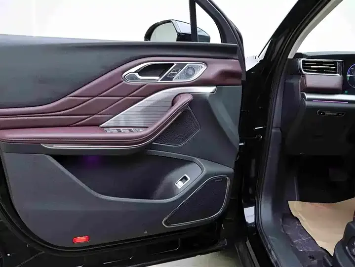 HongQi HS7 PHEV 2024 2.0T PHEV 4-wheel drive flag smooth version 7 seats 10