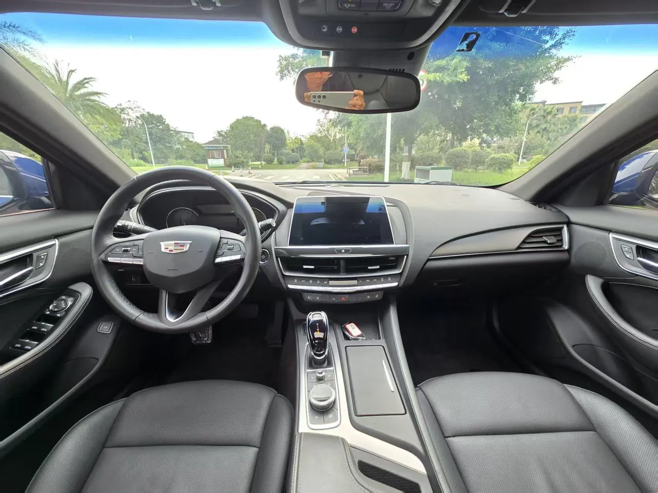Cadillac 2022 CT5 2.0T 28T luxury automatic gear 7
