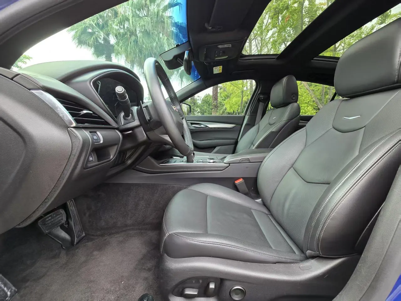 Cadillac 2022 CT5 2.0T 28T luxury automatic gear 9