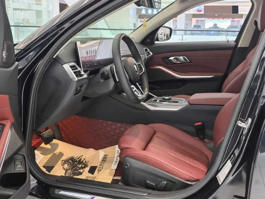 BMW 3 Series 2024 330Li 2.0T M Sports Obsidian Night Suit Automatic Gear 5