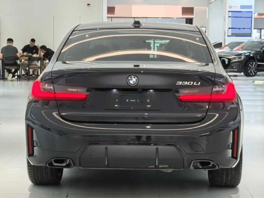 BMW 3 Series 2024 330Li 2.0T M Sports Obsidian Night Suit Automatic Gear 7
