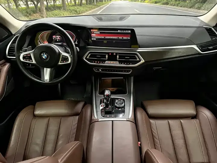 BMW X5 (Imported) 2022 xDrive40i M Sports Suit 4