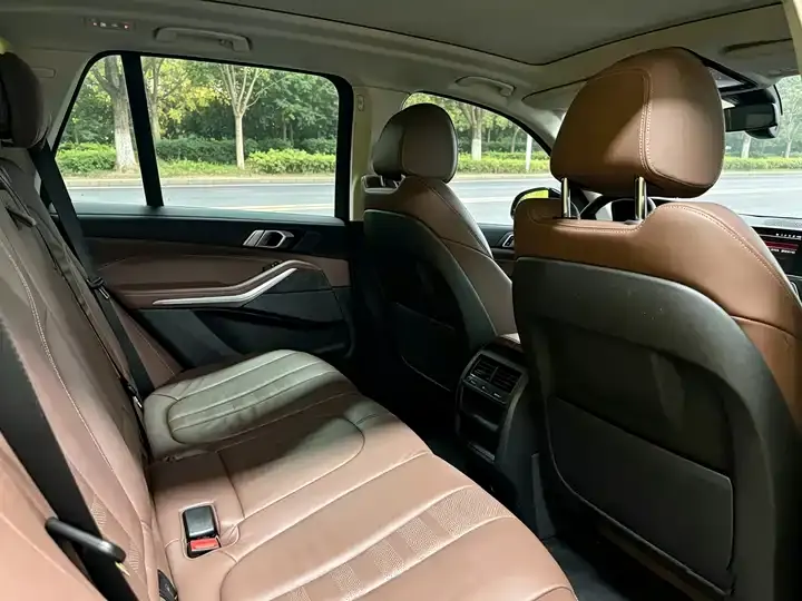 BMW X5 (Imported) 2022 xDrive40i M Sports Suit 7