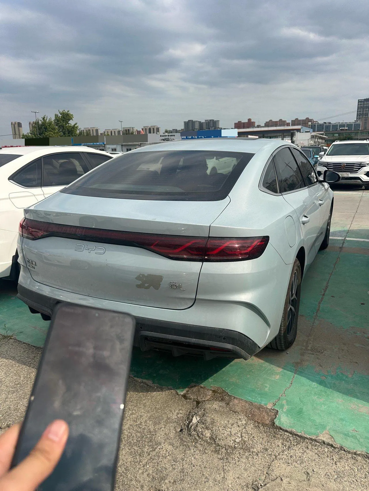 BYD 2024 Qin L DM-i 1.5 stepless 120KM Exceed automatic gear 4
