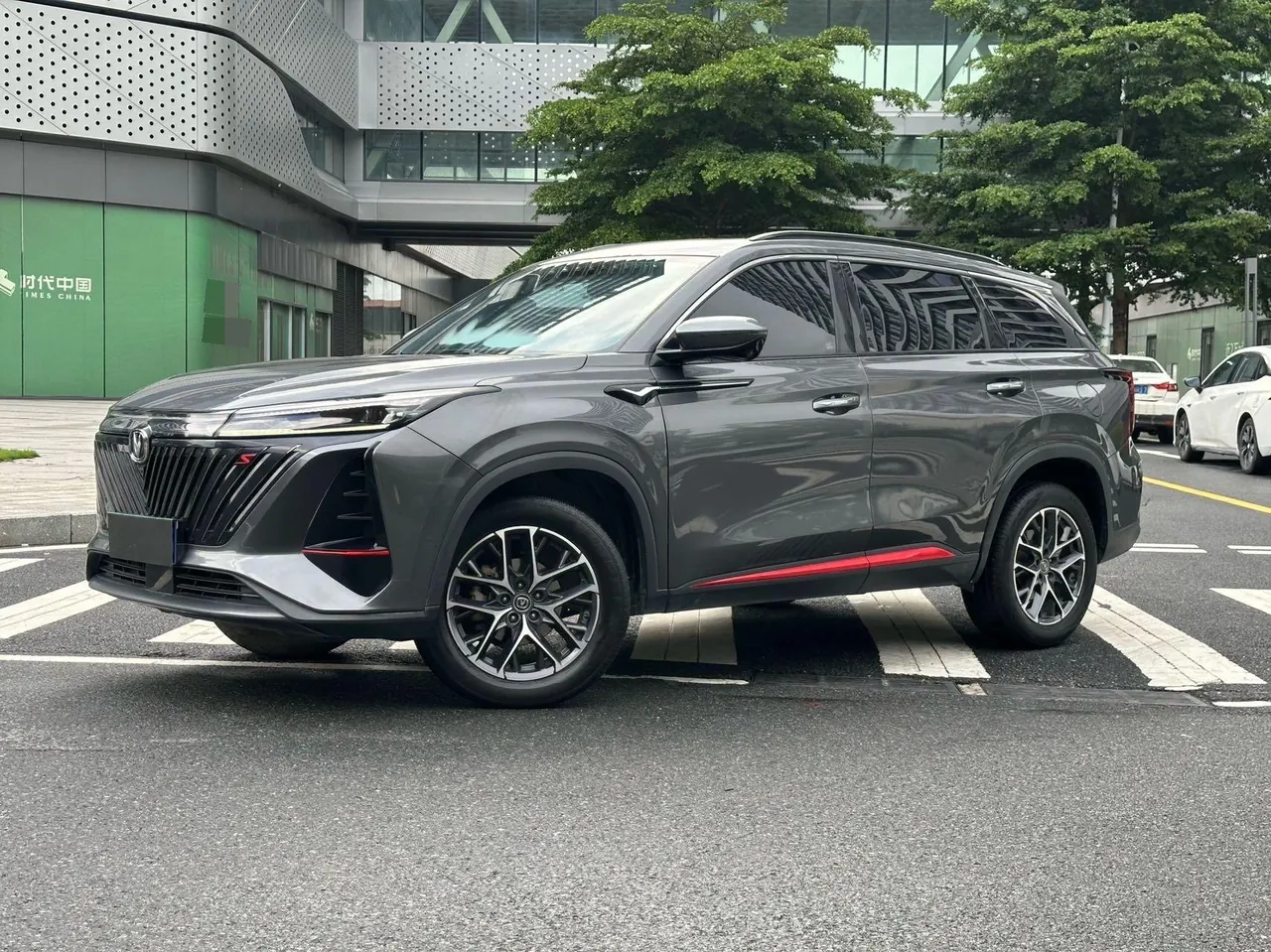 ChangAn 2022 CS75 PLUS 1.5T Luxury Automatic Gear - View 1