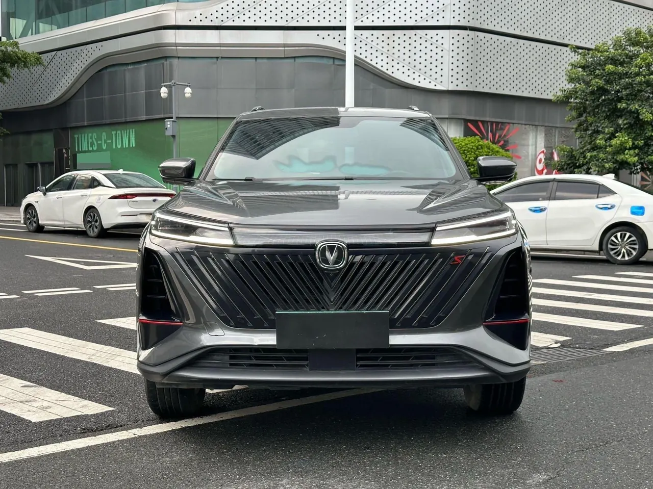 ChangAn 2022 CS75 PLUS 1.5T Luxury Automatic Gear 2