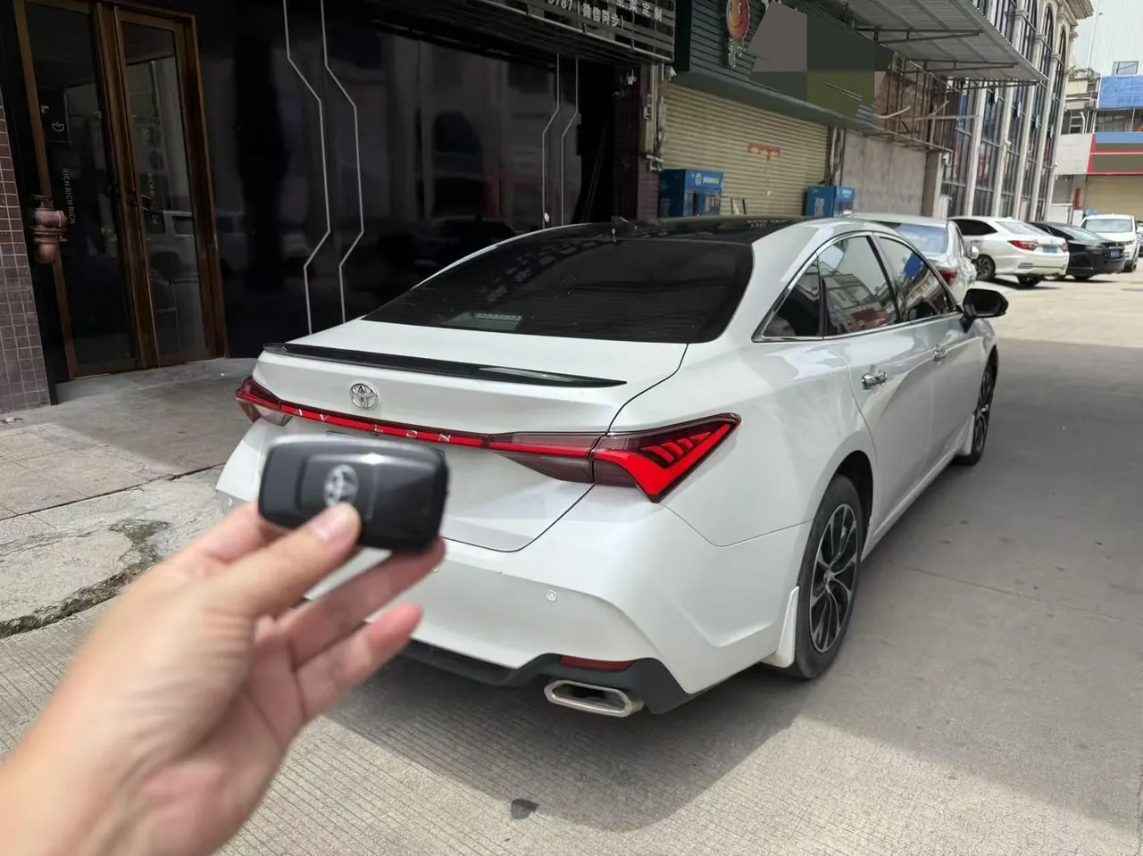 Toyota 2022 Asian Dragon 2.5 Deluxe Edition Automatic 4
