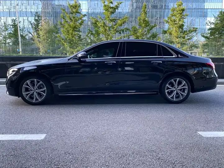 Mercedes Benz E Class 2023 E 300 L Sports Luxury Model 5