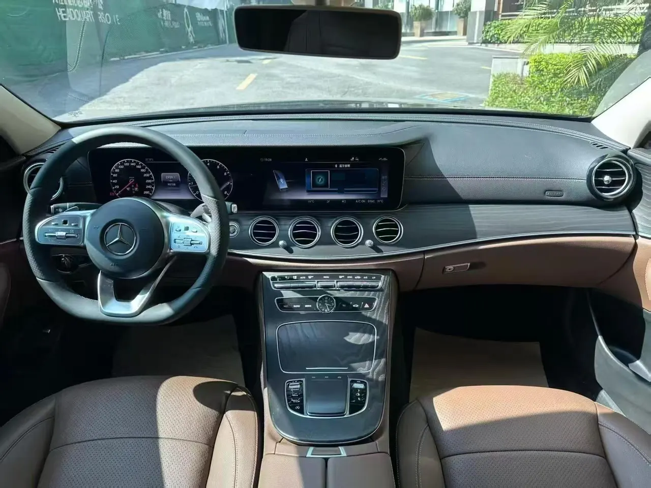 Mercedes Benz E-Class 2020 E 300 L 2.0T Sports Fashion Automatic Gear 2