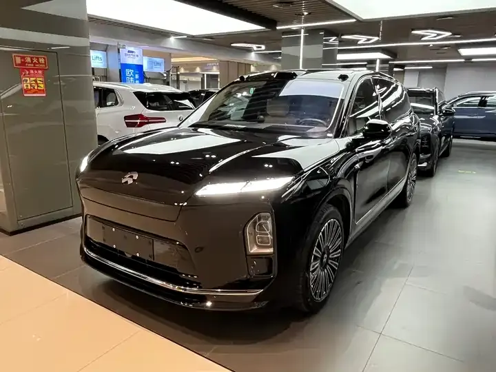 NIO ES8 2026 Six-seat Executive Deluxe Edition - View 1