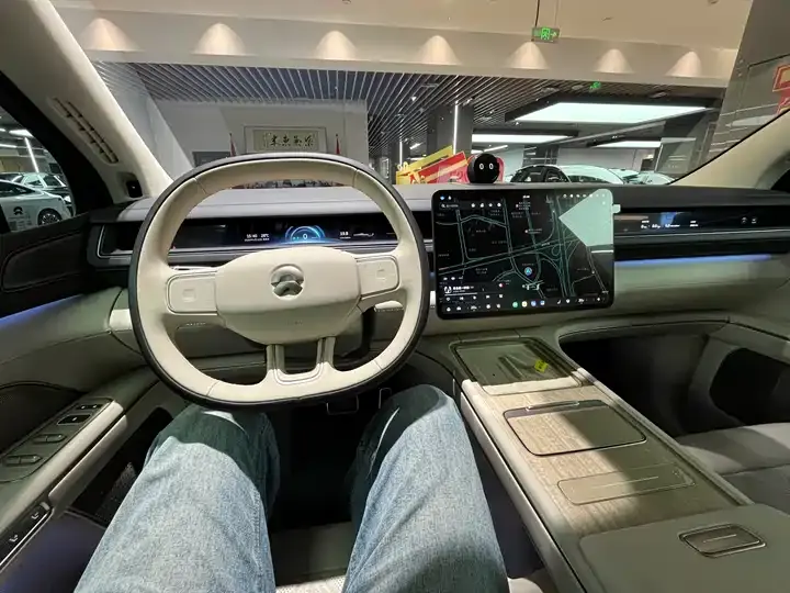 NIO ES8 2026 Six-seat Executive Deluxe Edition 4