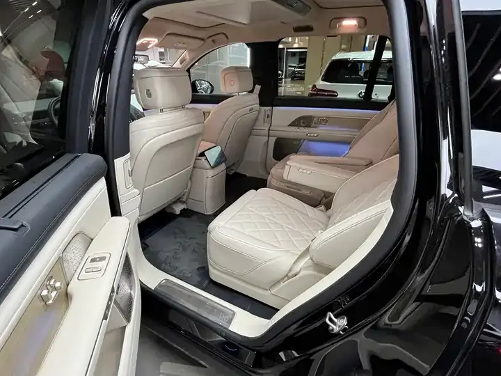 NIO ES8 2026 Six-seat Executive Deluxe Edition 6