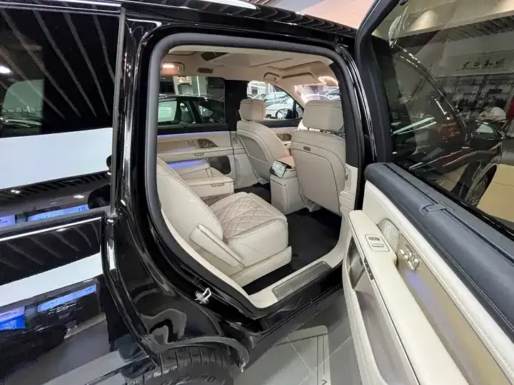 NIO ES8 2026 Six-seat Executive Deluxe Edition 8