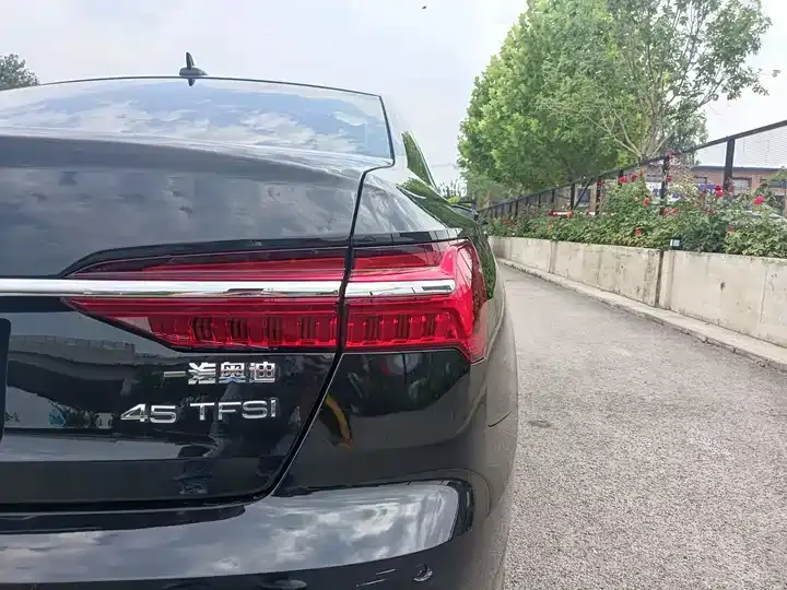 Audi A6L 2023 model facelift 40 TFSI luxury dynamic model 11