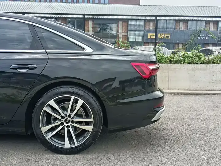 Audi A6L 2023 model facelift 40 TFSI luxury dynamic model 12