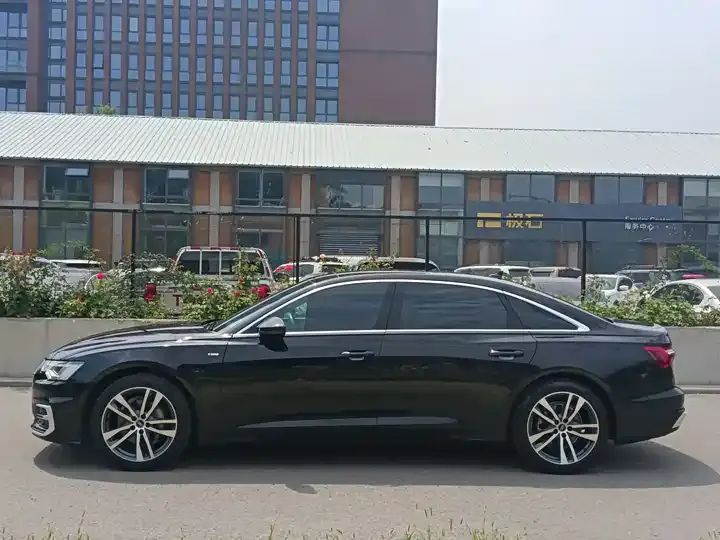 Audi A6L 2023 model facelift 40 TFSI luxury dynamic model 6