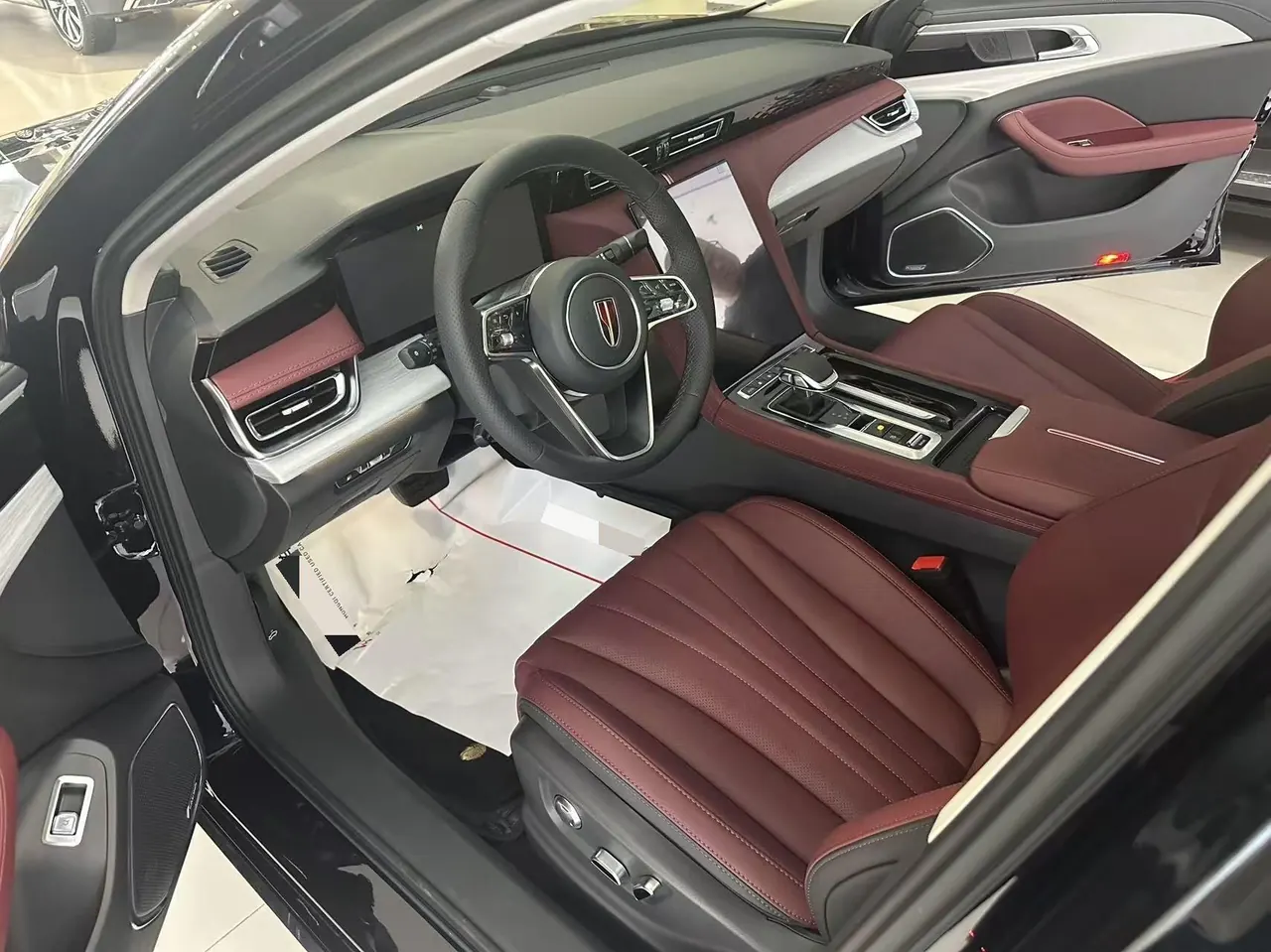 HongQi 2025 H5 PHEV 1.5T 170 Super Hybrid Automatic Gear 4