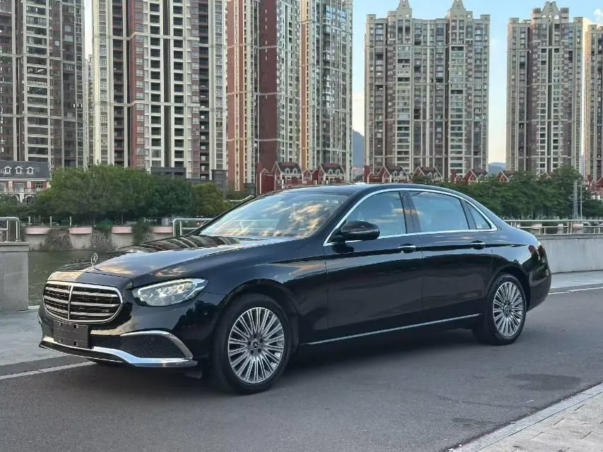 Mercedes Benz E-Class 2022 E 300 L 2.0T Sports Luxury (Change 2) Automatic Gear - View 1