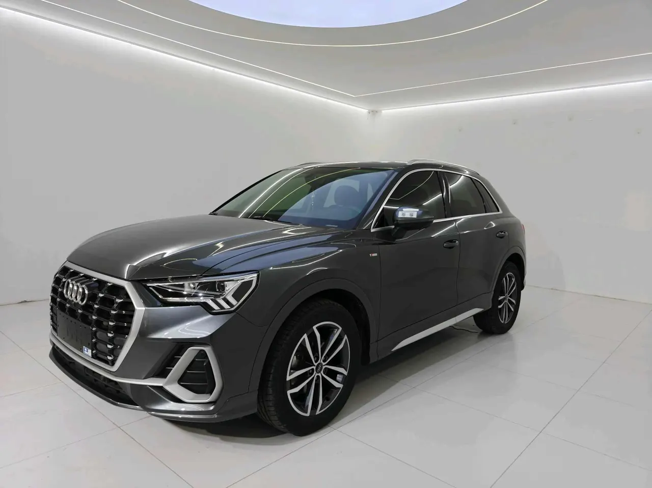 Audi 2022 Q3 1.4TFSI 35TFSI Aggressive Dynamic Automatic - View 1