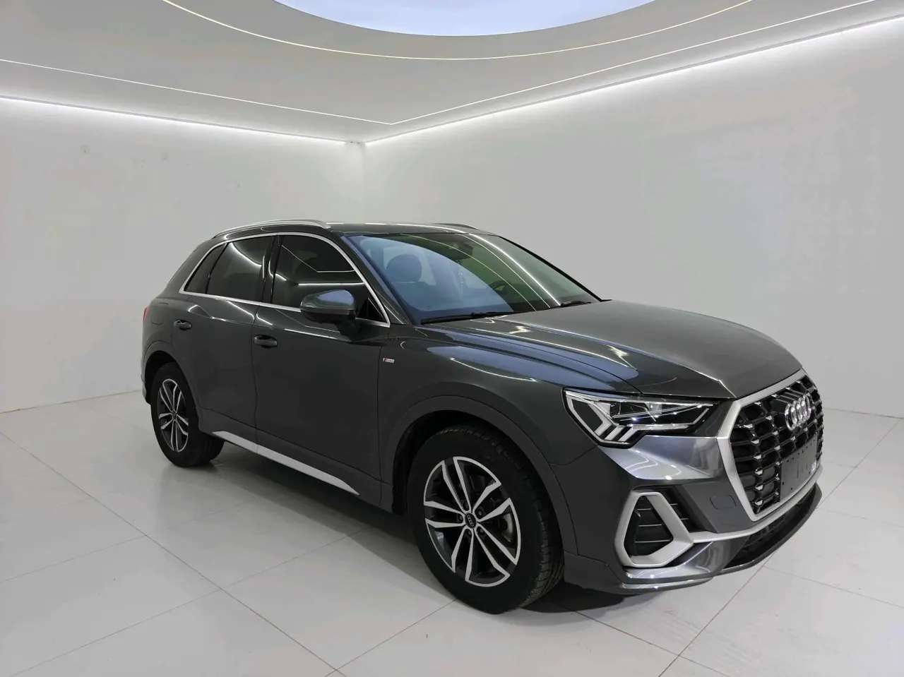 Audi 2022 Q3 1.4TFSI 35TFSI Aggressive Dynamic Automatic 3