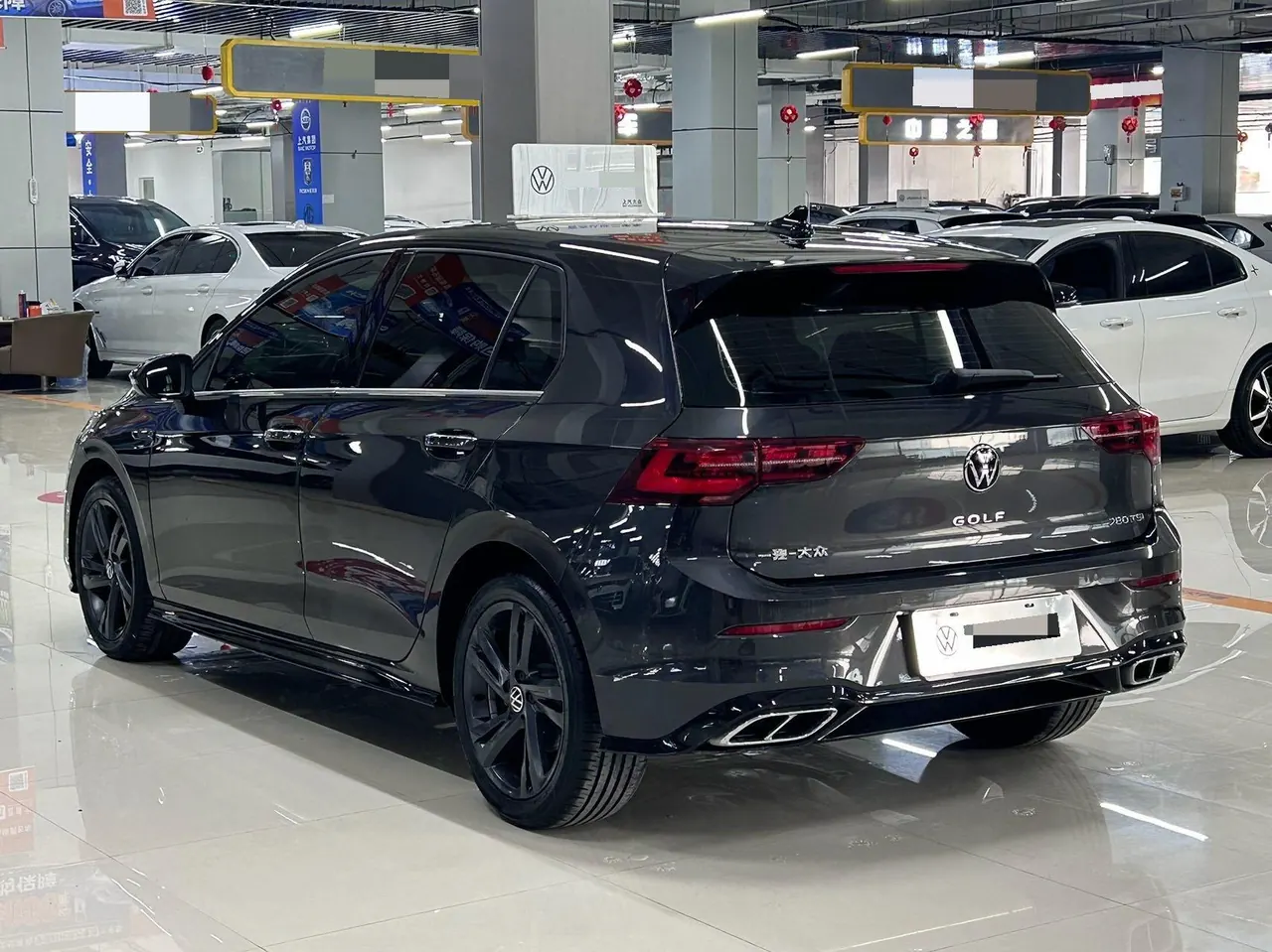 Volkswagen 2023 Golf 8 R-Line 1.4TSI 280TSI Lite Automatic 6
