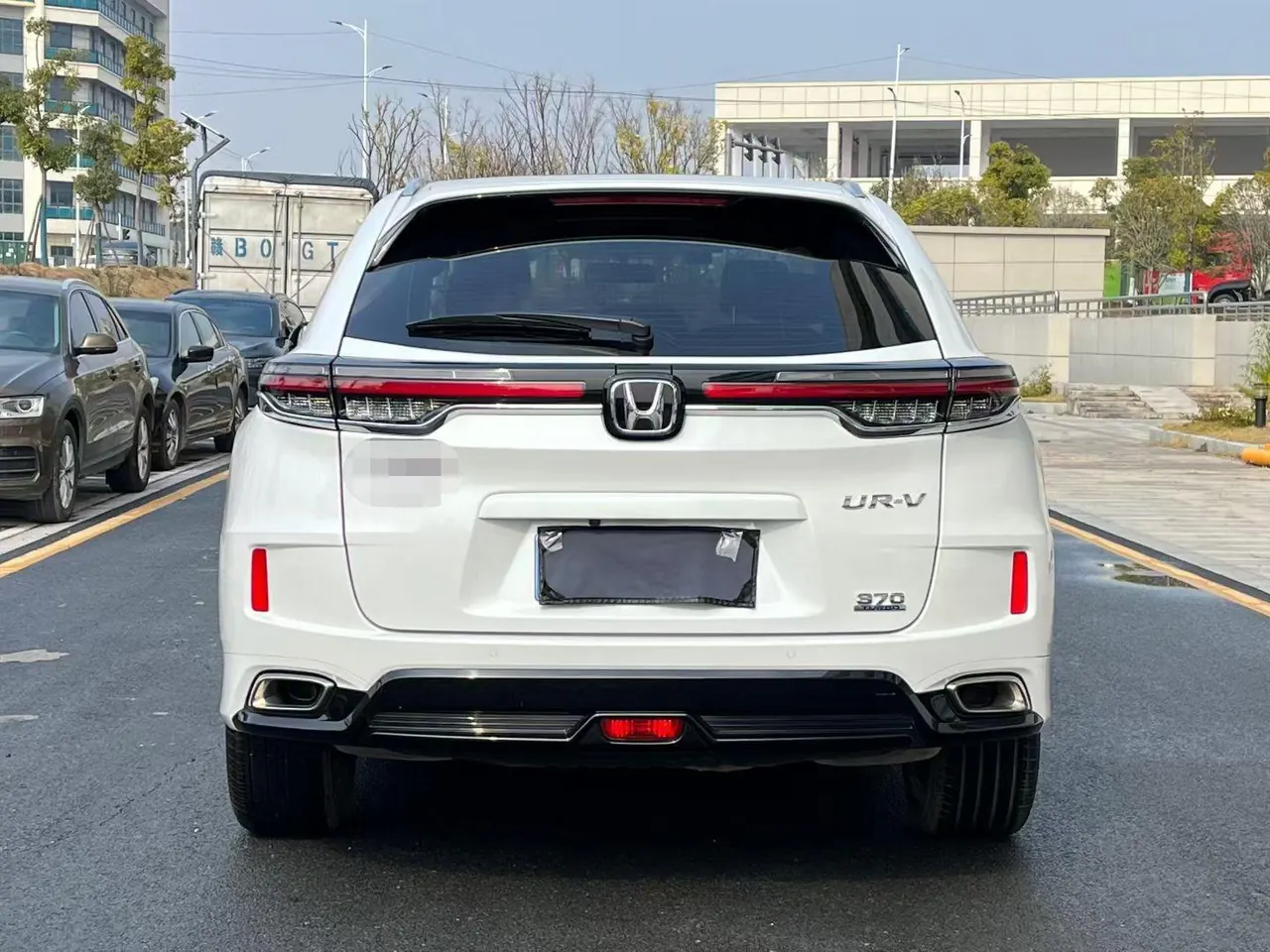 Honda 2023 UR-V 2.0T 370TURBO two-drive elegant version of automatic gear 2