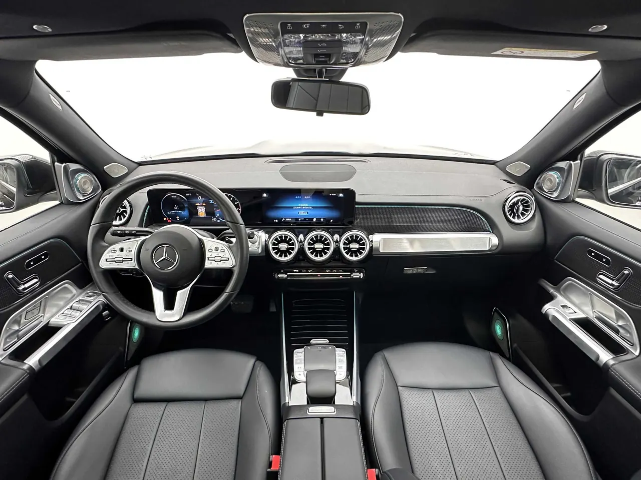 Mercedes Benz 2022 GLB 220 2.0T Dynamic Automatic 7