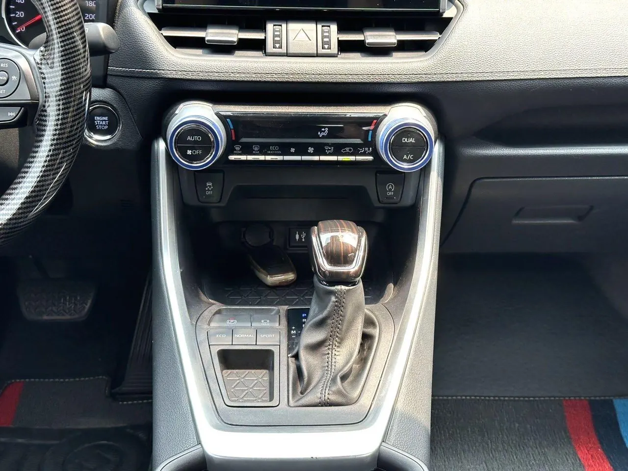 Toyota 2020 Willanda 2.0 Stepless Two-Drive Deluxe Automatic Gear 11