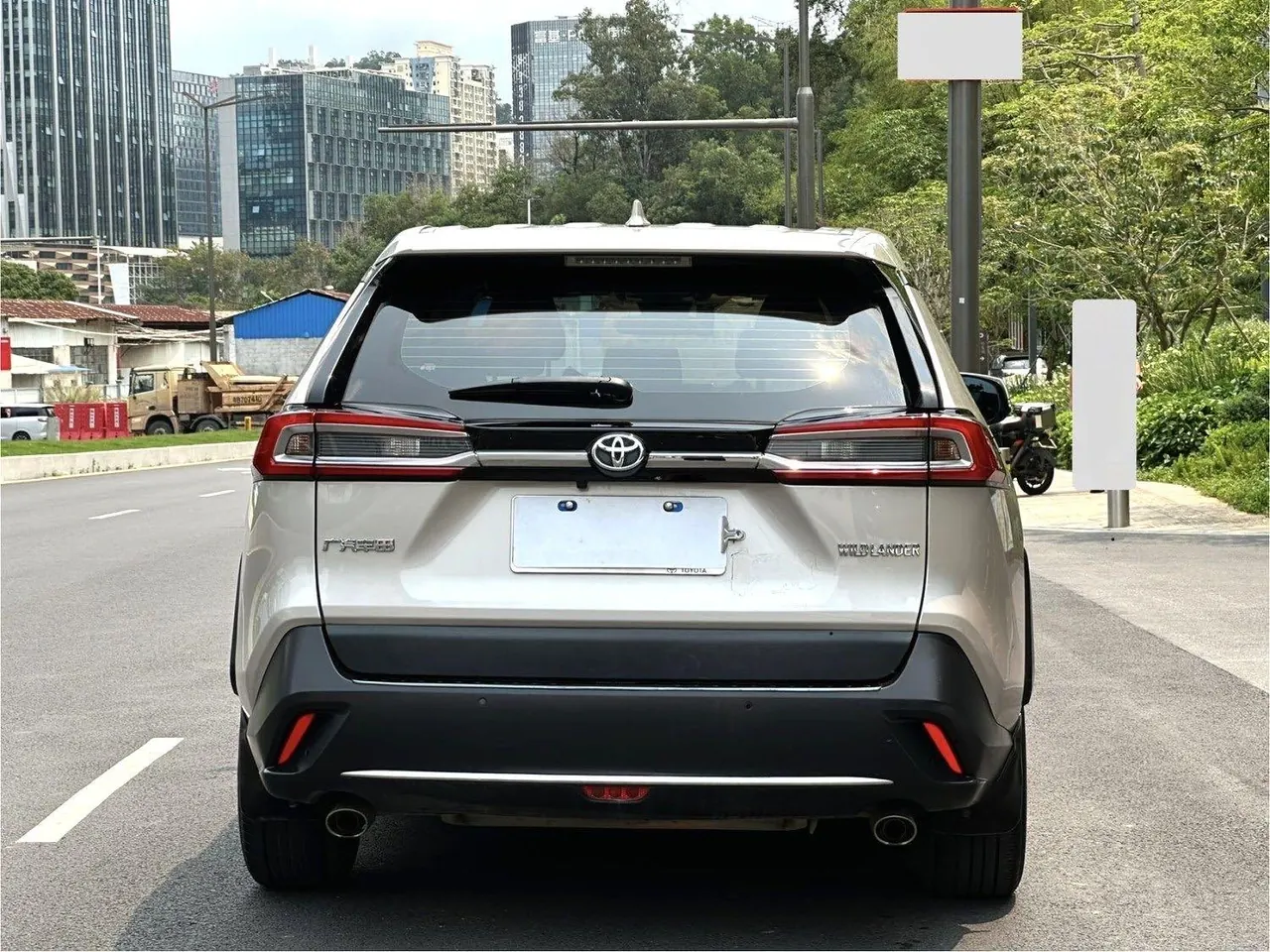 Toyota 2020 Willanda 2.0 Stepless Two-Drive Deluxe Automatic Gear 5