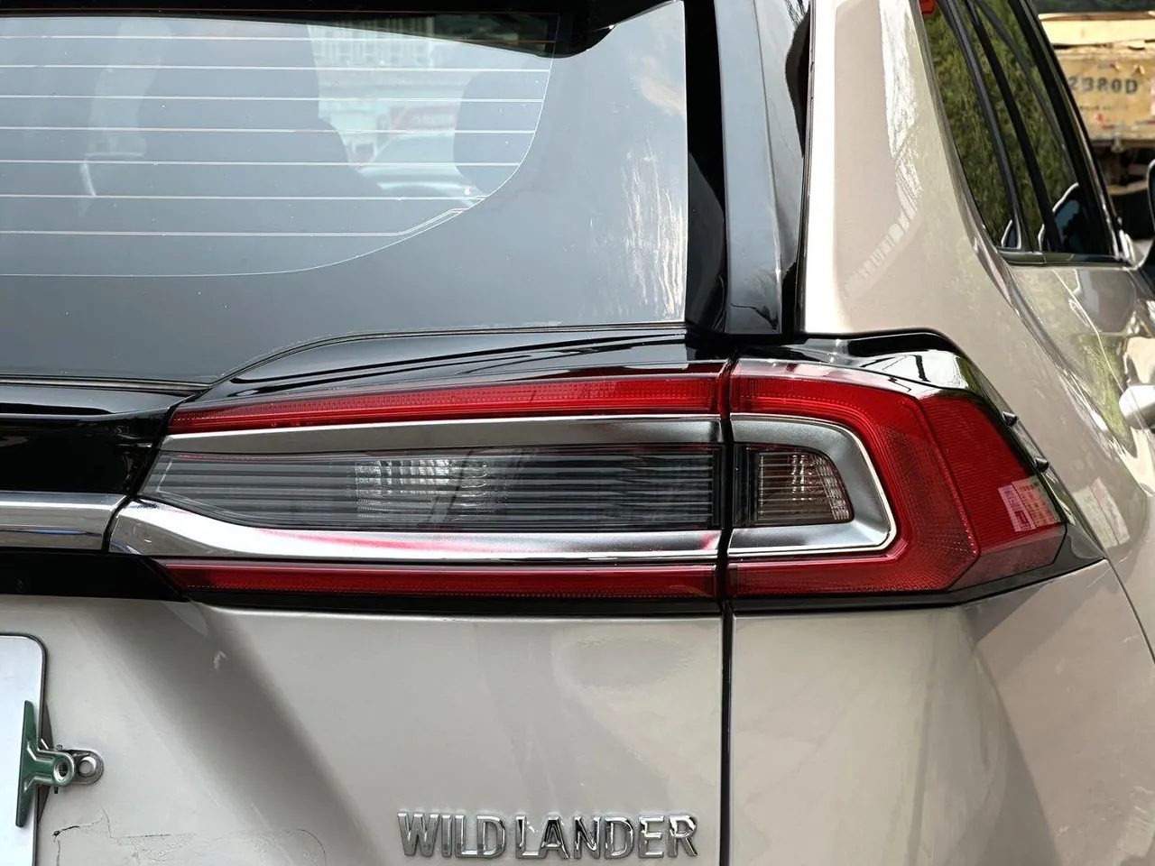 Toyota 2020 Willanda 2.0 Stepless Two-Drive Deluxe Automatic Gear 8