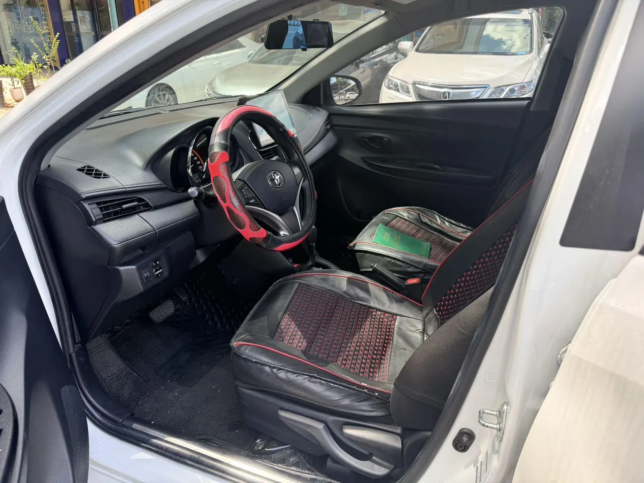 Toyota yaris 2022 YARiS L to dazzle 1.5 stepless luxury PLUS version of automatic gear 8