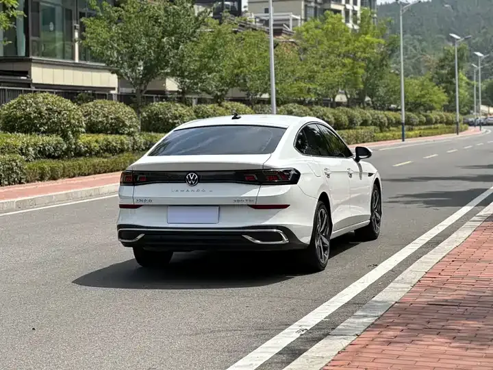 Ling Du 2023 Ling Du L 280TSI DSG Cool Edition 7