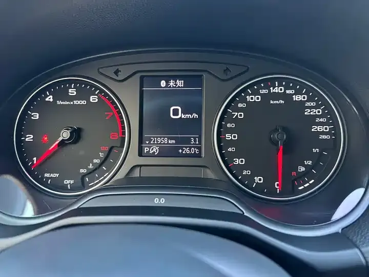 Audi Q2L 2022 35 TFSI Fashion Dynamic 11