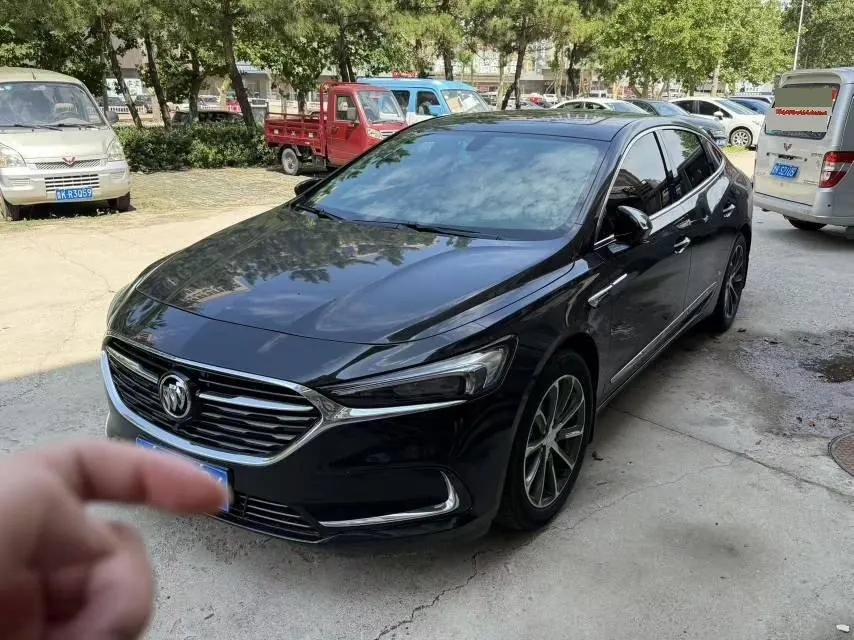 Buick 2022 LaCrosse 2.0T 652T Luxury Automatic - View 1