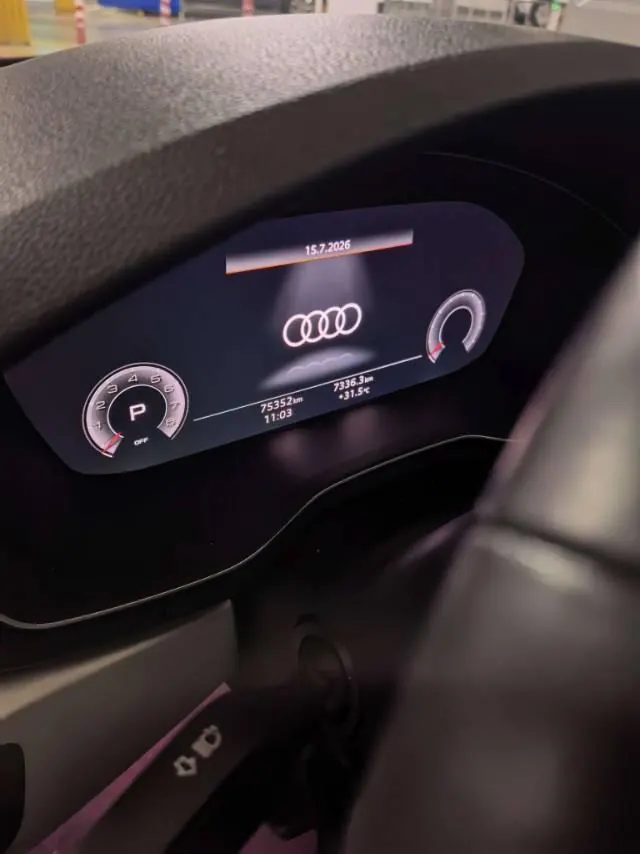 Audi 2020 A4L 2.0TFSI 40TFSI Fashion Dynamic Automatic 5