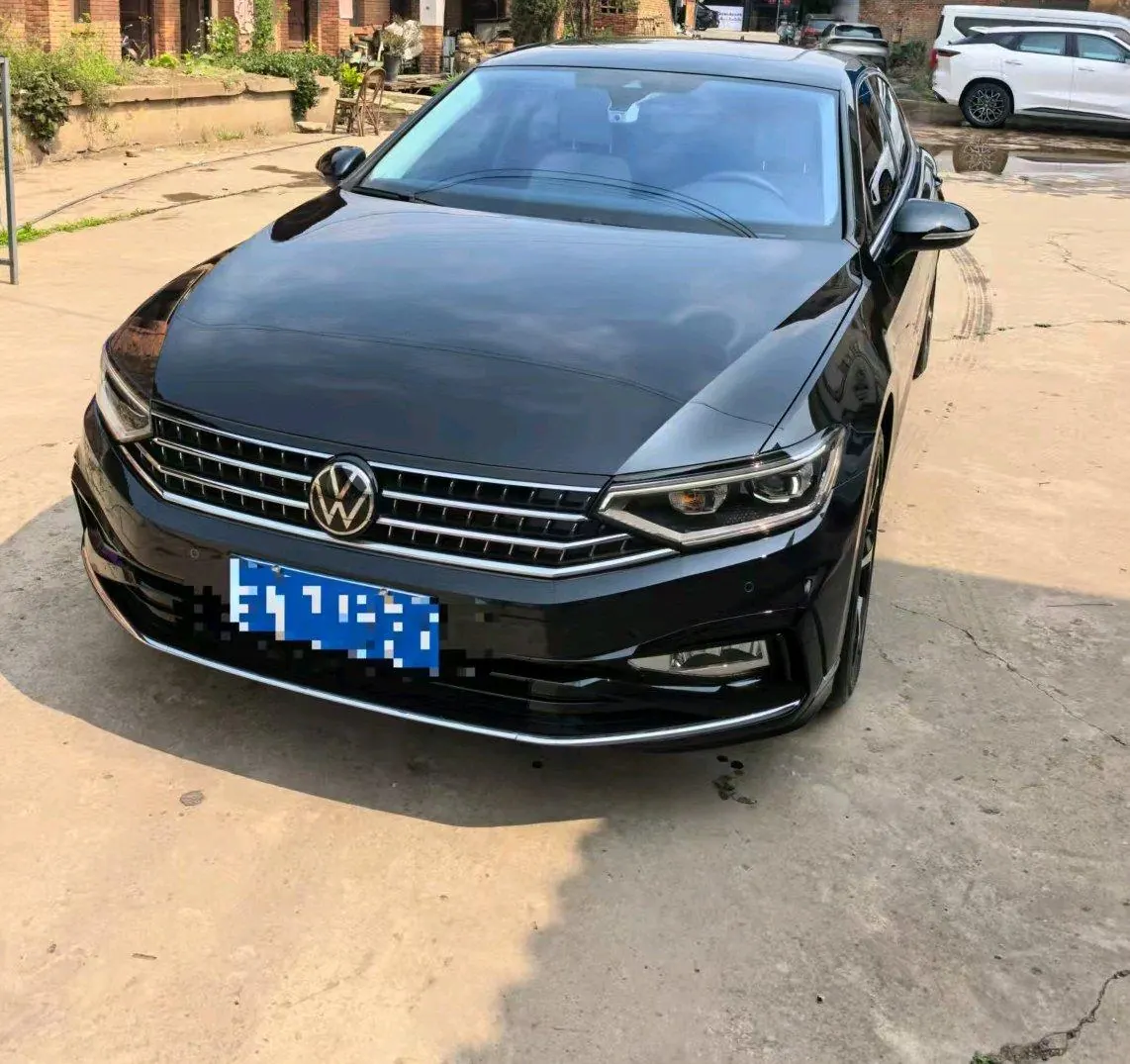 Volkswagen 2025 Magotan 2.0TSI 330TSI Luxury (Modified 2) Automatic Gear 9