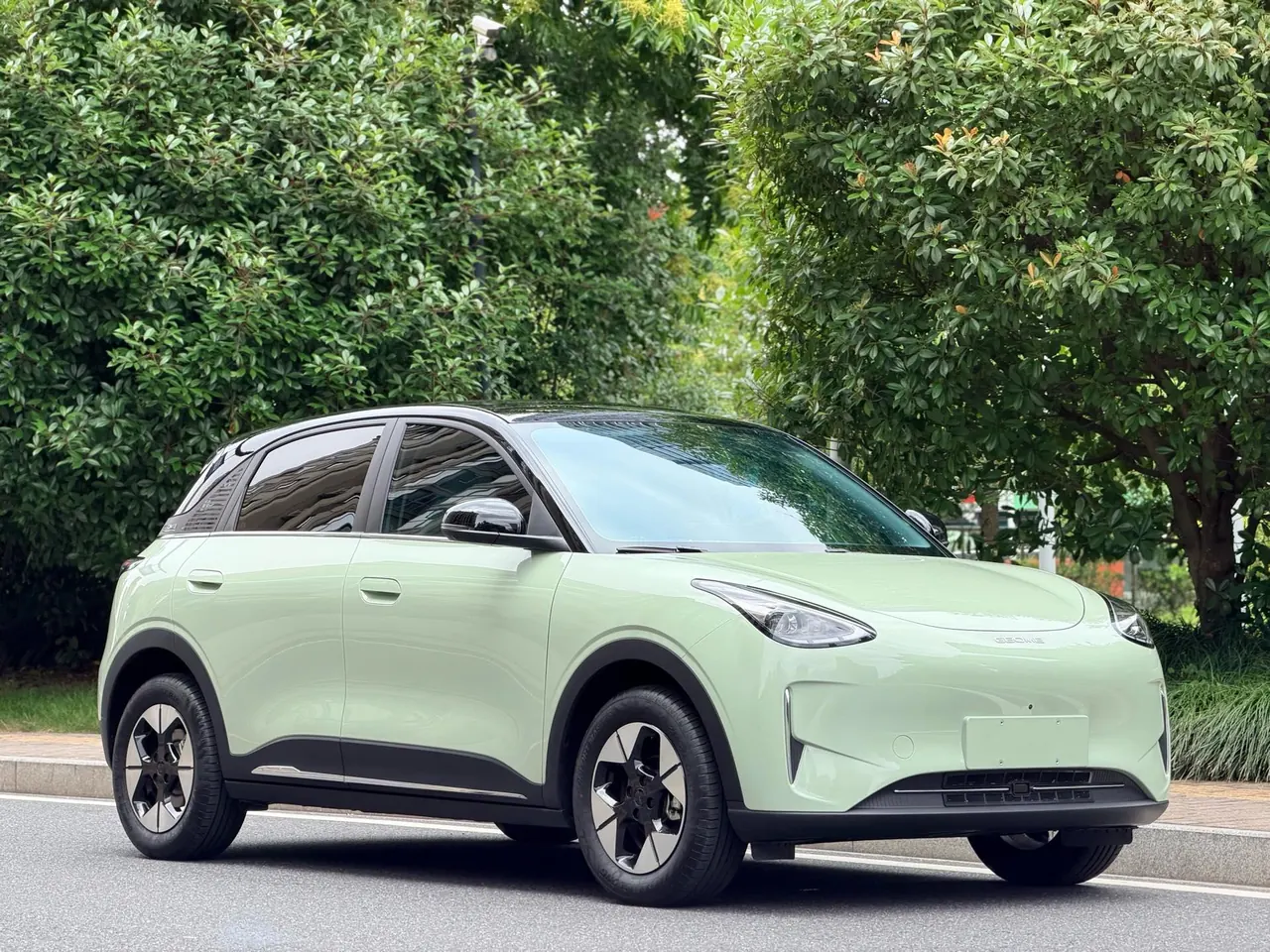 Geely 2025 Star Wish UP 410km Discovery Edition Automatic Gear 3