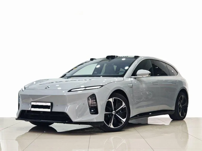 NIO 2025 ET5T 75kWh Touring automatic - View 1