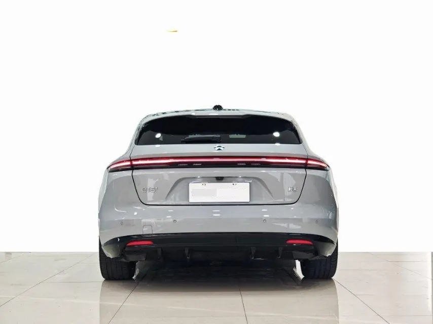 NIO 2025 ET5T 75kWh Touring automatic 4