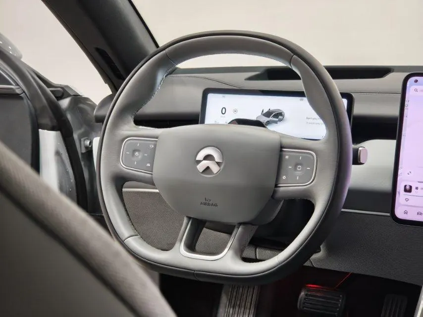 NIO 2025 ET5T 75kWh Touring automatic 9