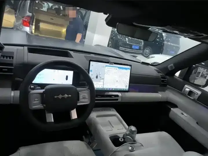 Titanium 7 2025 190KM 4WD Ultra Edition 6