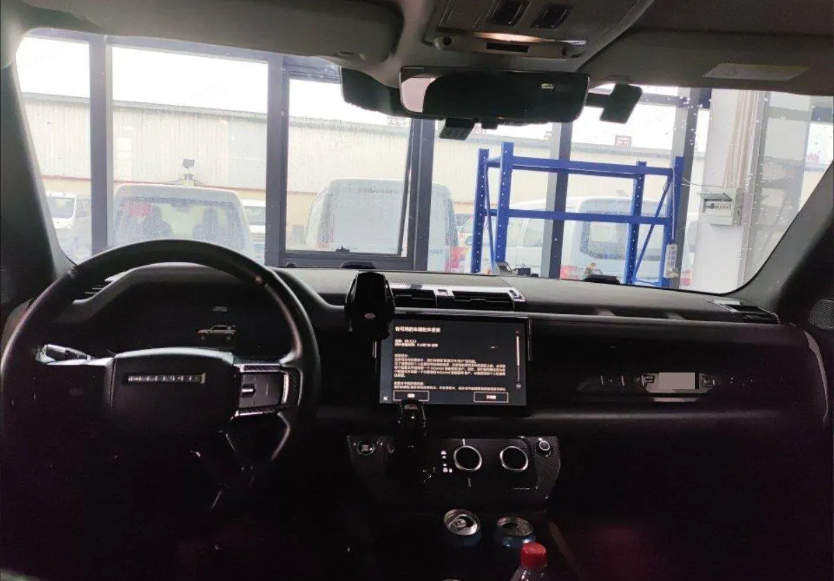 Land Rover Guard (Imported) 2022 Guard 110 48V 3.0T P400 X-DYNAMIC HSE Automatic Gear 3