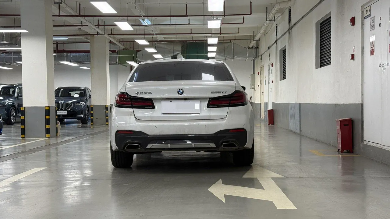 BMW 5 Series 2022 525Li 2.0T M Sports Suit (Change 2) Automatic Gear 3