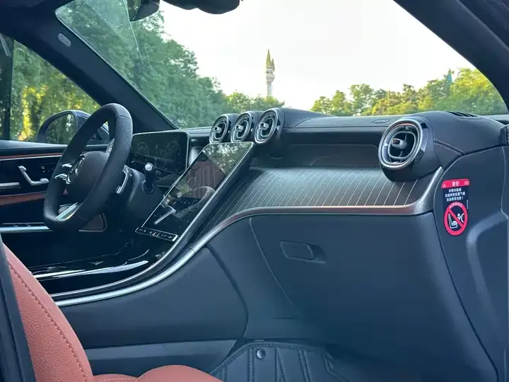 Mercedes Benz GLC 2025 GLC 300 L 4MATIC Luxury 5-seat 5