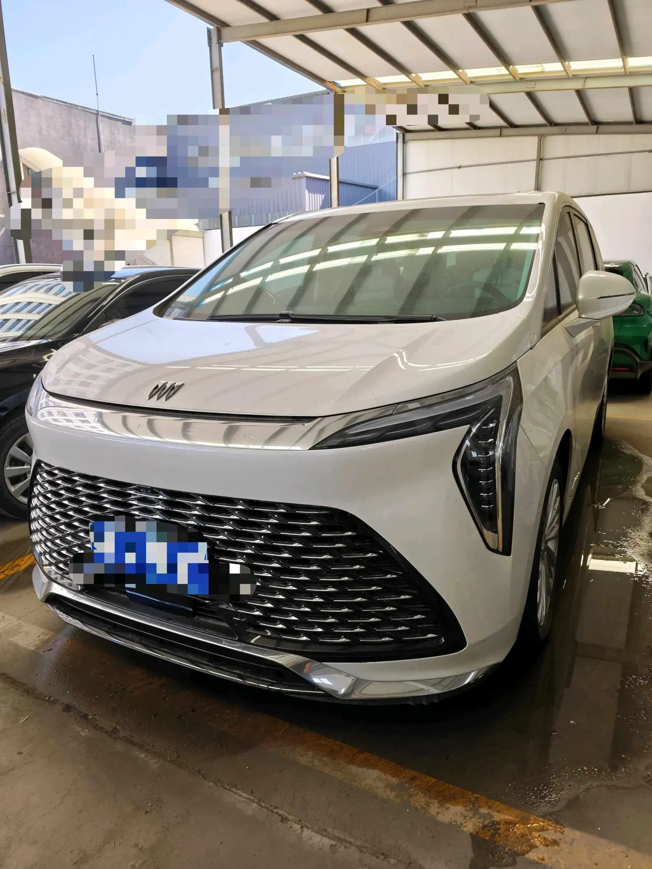 Buick 2025 Century 48V 2.0T Yunshi Edition 6-seat Automatic Gear - View 1